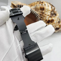 Наручний годинник Diesel DZ4318 чоловічий з металевим корпусом чорний