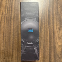 Бритва з підігрівом Gillette Labs Bugatti Limited Edition (1 станок, 2 леза, зарядна база, серветка)