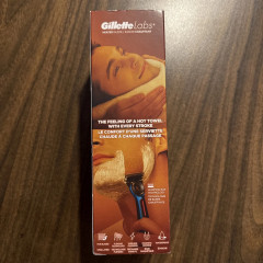 Бритва з підігрівом Gillette Labs Bugatti Limited Edition (1 станок, 2 леза, зарядна база, серветка)
