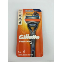 Gillette Fusion5 men's razor and 1 replacement blade