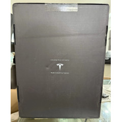 Настінний зарядний пристрій Tesla Universal Wall Connector 48 ампер білий