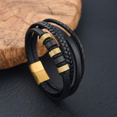 Шкіряний браслет багатошаровий з вставками з нержавіючої сталі чорний з золотом 21 см