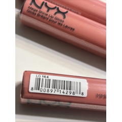 Блиск для губ з дзеркальним фінішем NYX Mega Shine Lip Gloss Nude Pink LG164
