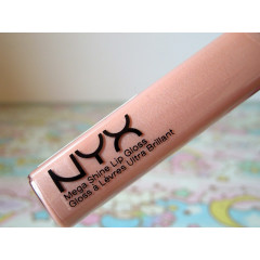 Блиск для губ з дзеркальним фінішем NYX Mega Shine Lip Gloss Sugar Pie LG101A