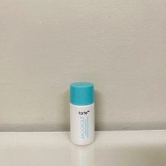 Пілінг-тонік для обличчя Tarte Knockout Tingling Treatment 10 мл для жирної та комбінованої шкіри