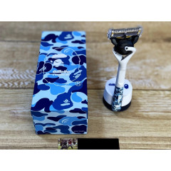 Подарунковий набір для гоління Gillette Pro Shield Bape Limited Edition для чоловіків (бритва підсавка і 2 змінні касети)
