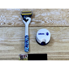 Подарунковий набір для гоління Gillette Pro Shield Bape Limited Edition для чоловіків (бритва підсавка і 2 змінні касети)