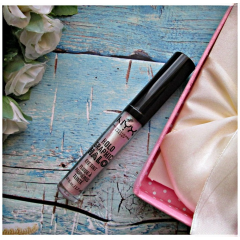 Жидкие голографические тени для век NYX Holographic Halo Eye Tint 02 FAIRY DUST 2,7 мл