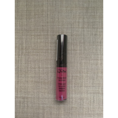 Глянцева кремова помада NYX Xtreme Lip Cream XLC06 Pinky Nude 7 мл