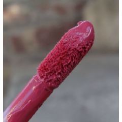 Глянцева кремова помада NYX Xtreme Lip Cream XLC06 Pinky Nude 7 мл