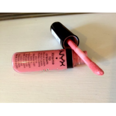 Глянцева кремова помада NYX Xtreme Lip Cream XLC11 Nude Peach Fuzz 7 мл