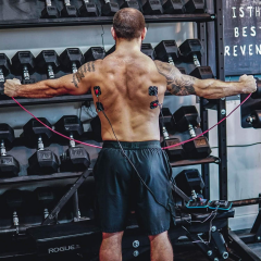 Compex Sport Elite 3.0 muscle electrostimulator for training and pain relief