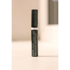 Жидкий лайнер для глаз Nyx Cosmetics Studio Liner SLL102 Extreme Black черный 5,5 мл