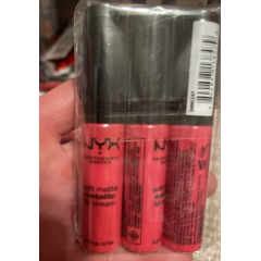 Кремовая металлическая матовая помада NYX Cosmetics Soft Matte Metallic Lip Cream SMMLC07 Manila