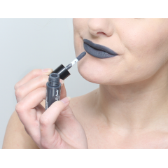 Жидкая кремовая помада с матовым финишем NYX Liquid Suede Cream Lipstick LSCL01 Stone Fox мини формат