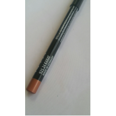 NYX Slim Eye Pencil 24 Karat SPE925 pigmented eye pencil
