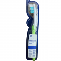 Oral-B Vivid Whitening Medium Bristle Toothbrush, Green