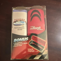 Бритвений набір Gillette Mach3 Turbo Champion червоний з футляром і гелем для гоління