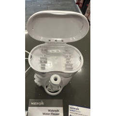 Stationary irrigator Waterpik WP-150 Ultra Professional white display model