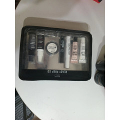 Набор декоративной косметики для путешествий NYX Professional Makeup Jet Set Set Travel Kit Ready Prep Go