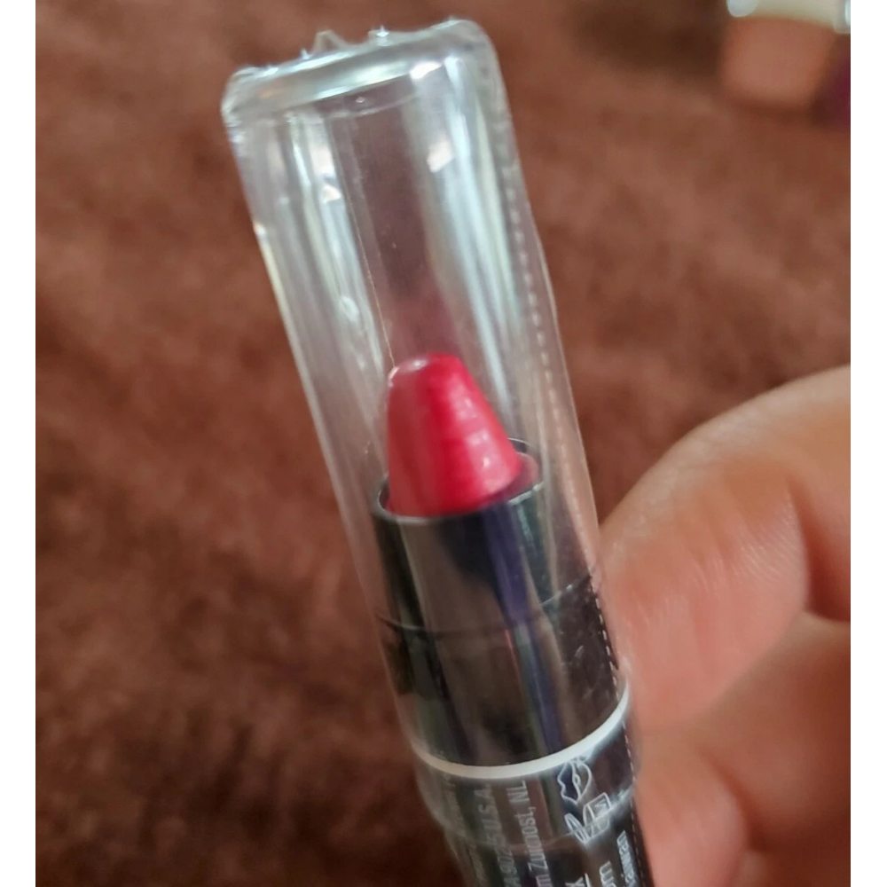NYX Jumbo Lip Pencil Plush Red (JLP712)