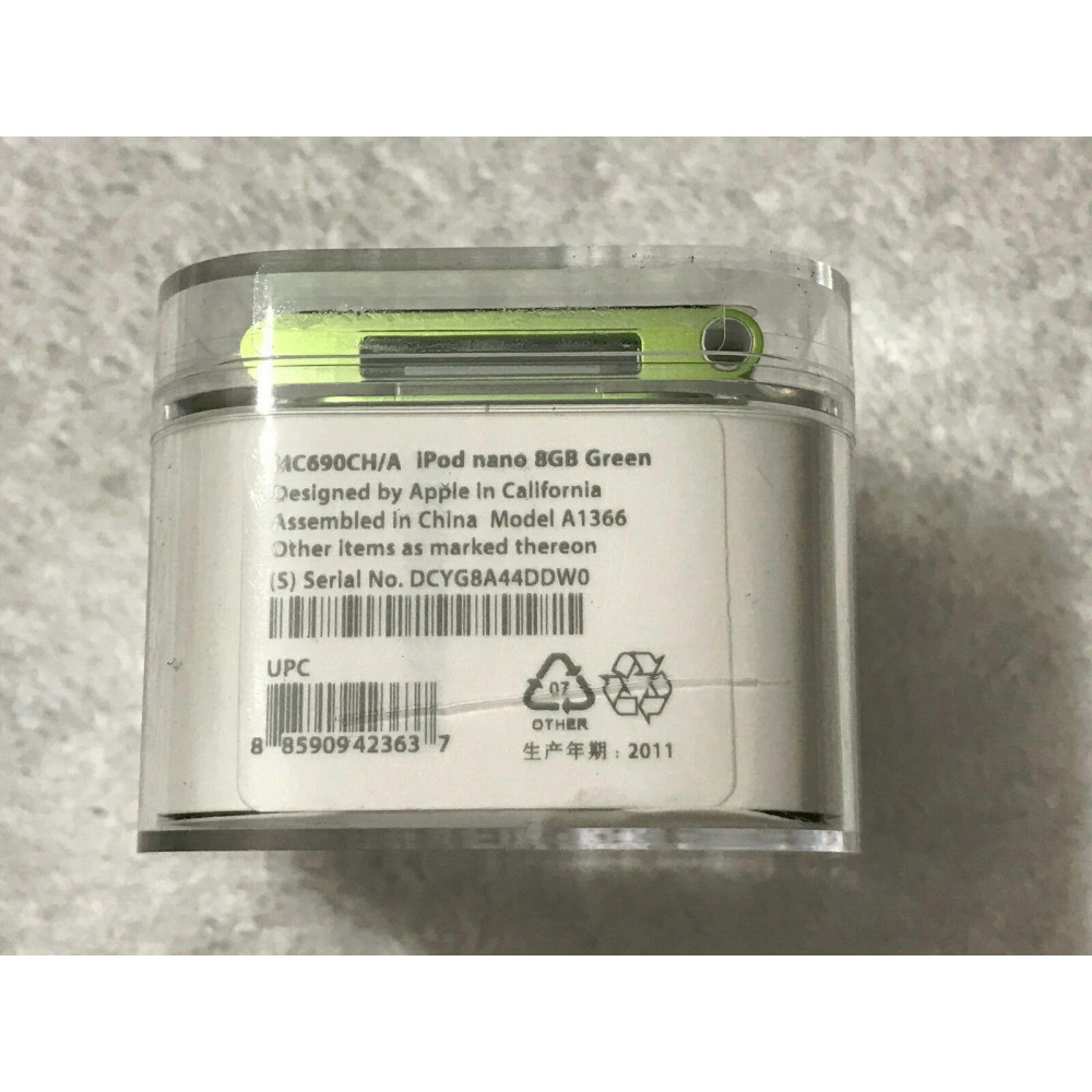 MP3-плеер с сенсорным экраном Apple iPod Nano шестого поколения салатовый 8 GB