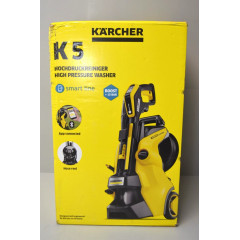 Kärcher K5 Premium high-pressure washer with hose reel