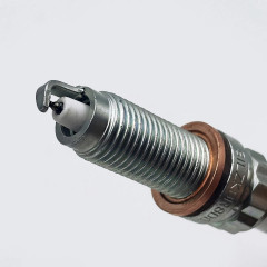 Set of NGK Laser Iridium Spark Plugs SILZKBR8D8S 97506 for BMW 2.0/3.0/4.0/4.4, set of 6 pcs