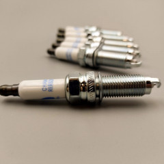 Набор иридиевых свечей 6 шт Mopar SP149125AF для Chrysler Dodge Jeep с двигателем 3.6