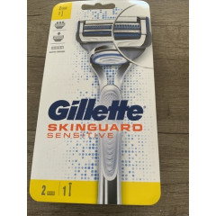 Бритвенный станок Gillette SkinGuard Sensitive с двумя сменными кассетами