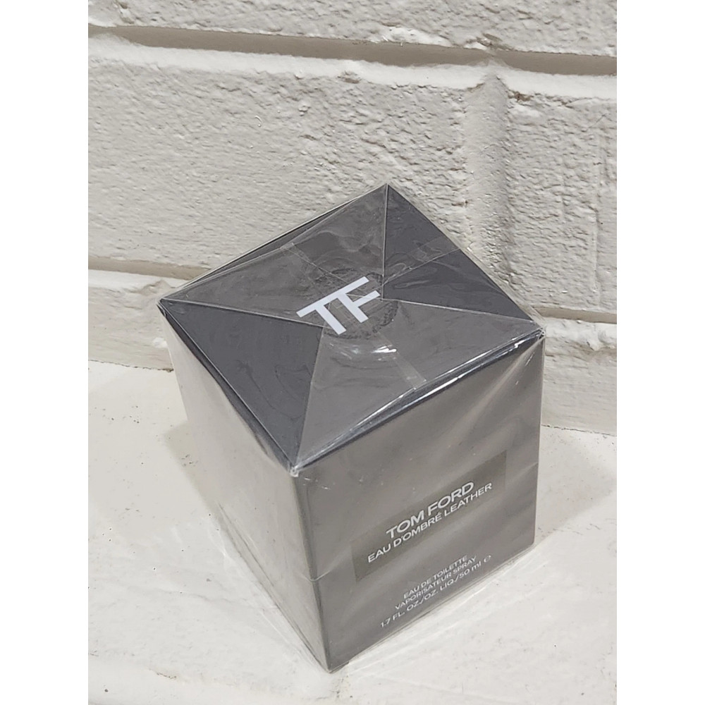 Нишевая парфюмерная вода с кожаным ароматом для мужчин и женщин Tom Ford Ombré Leather 50 мл