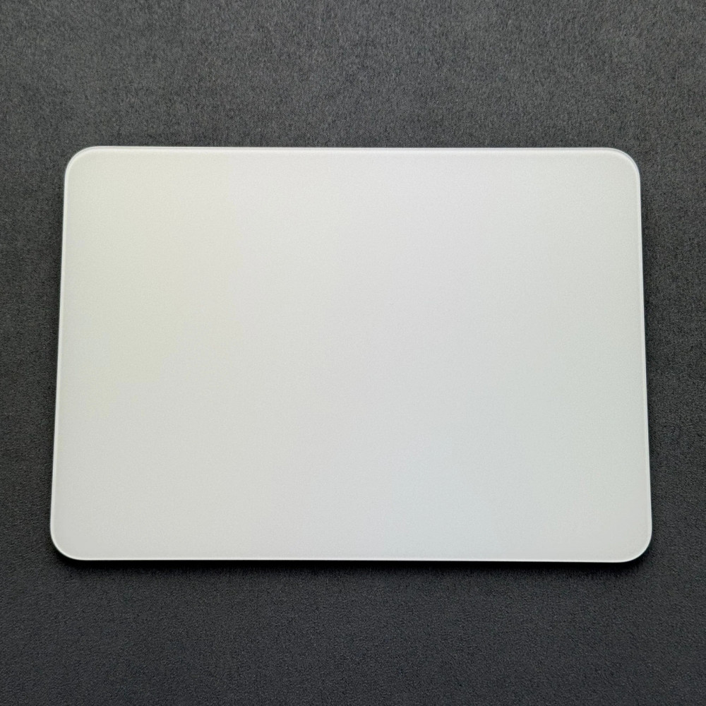 Багатофункціональний бездротовий трекпад Apple Magic MK2D3Z/A сріблястий бездротовий