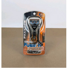 Бритвений станок для чоловіків Gillette Fusion Power Phantom (1 бритва, 1 змінний картридж і 1 батарейка)