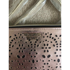 Women's crossbody bag with chain Victoria's Secret Slim Xbody 11151558 color CC 660Q rose gold size 25x18 cm
