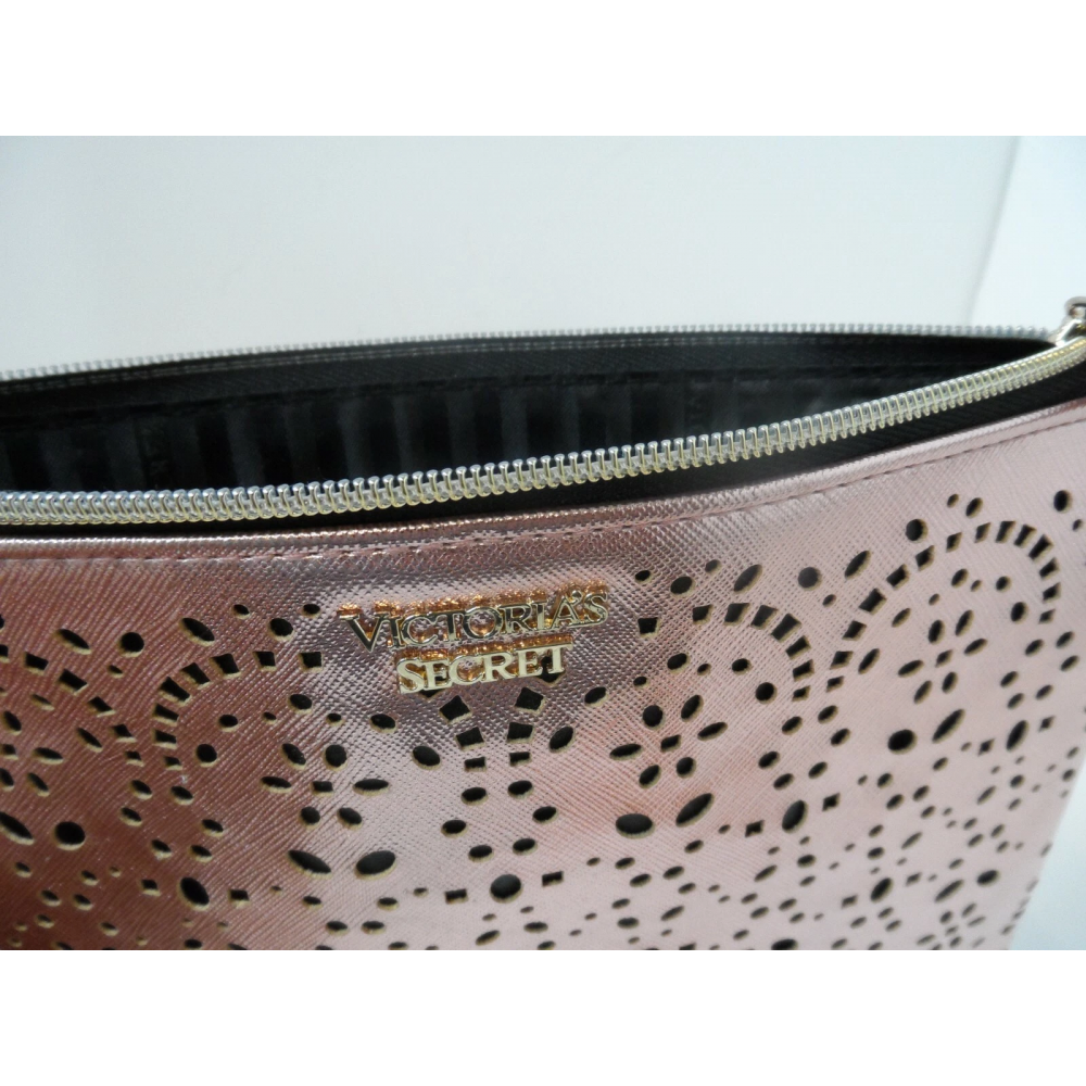 Women's crossbody bag with chain Victoria's Secret Slim Xbody 11151558 color CC 660Q rose gold size 25x18 cm