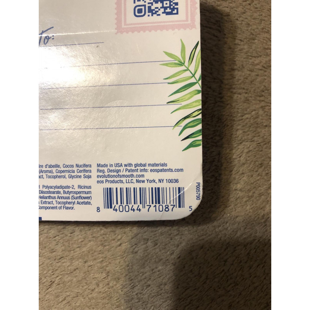 Set of EOS Flavorlab Paradise moisturizing lip balms with kiwi and raspberry scent 4 g and 10 ml
