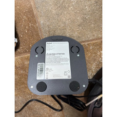 iRobot Roomba 805 AeroForce Robot Vacuum with Charging Base Black Used