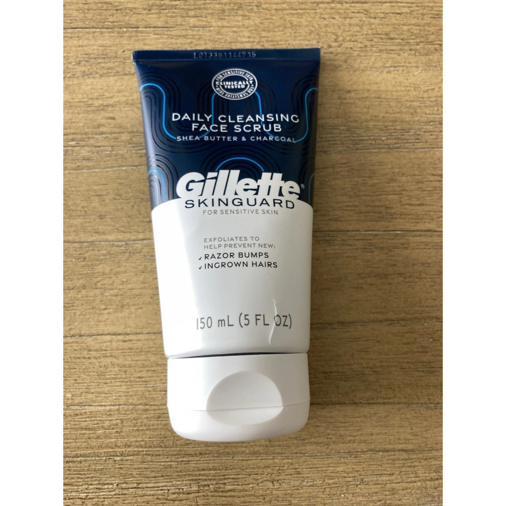 Очищающий мужской скраб против вросших волос Gillette Skinguard Scrub с отшелушивающим эффектом 150 мл