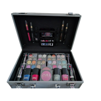Professional beauty case with women's cosmetics Zmile Cosmetics Everybody's Darling set of 51 items