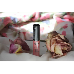 Жидкая помада с матовым финишем Nyx Soft Matte Lip Cream Tokyo SMLC03 светло-розовая 8 мл
