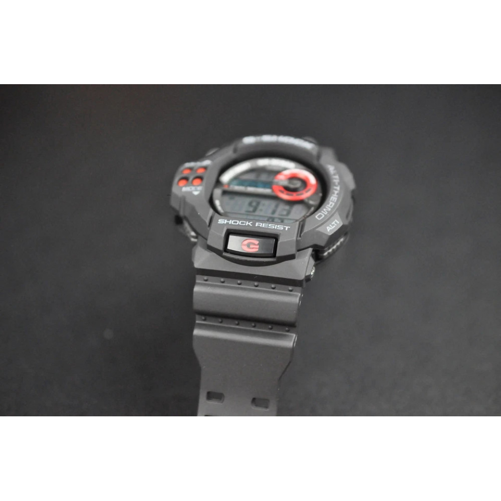 Waterproof men's wristwatch with altimeter Casio G-Shock GDF-100-1A