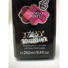 Зволожуючий лосьйон для тіла з парфумованим ефектом Victoria's Secret Tease Heartbreaker 250 мл