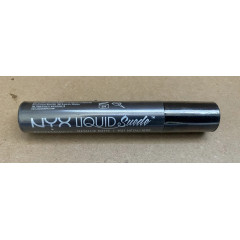 Liquid cream lipstick with a matte finish NYX Liquid Suede Cream Lipstick LSCL40 Go Rouge 4 ml