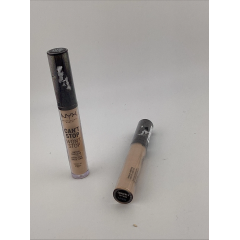 NYX Professional Makeup Can't Stop Won't Stop Contour Concealer Soft Beige (CSWSC07.5)