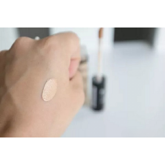 Рідкий консилер для обличчя NYX Cosmetics HD Concealer Wand відтінок Beige (CW04)
