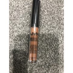 NYX Cosmetics HD Concealer Wand Liquid Concealer for Face in shade Nutmeg (CW08)