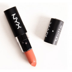 Губная помада с матовым финишем NYX Professional Makeup Matte Lipstick MLS31 Daydream (4.5 г)