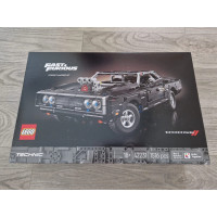 Конструктор для взрослых LEGO Technic Fast and Furious Dodge Charger R/T (42231) Гоночный автомобиль 1516 элементов