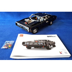 Конструктор для взрослых LEGO Technic Fast and Furious Dodge Charger R/T (42231) Гоночный автомобиль 1516 элементов