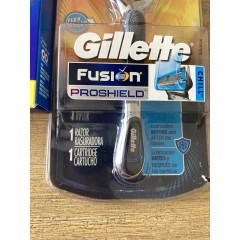 Бритвенний набір Gillette Fusion ProShield Chill / ProGlide Chill (1 бритва та 9 змінних картриджів)